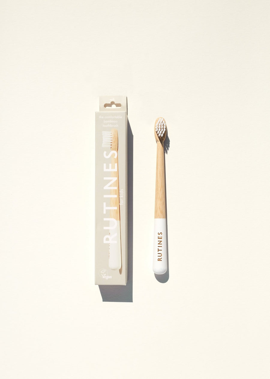 Kids toothbrush - White - SOFT - Rutines